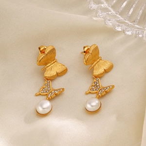 18K gold plated stainless steel butterfly earrings with clear zircons and white pearls