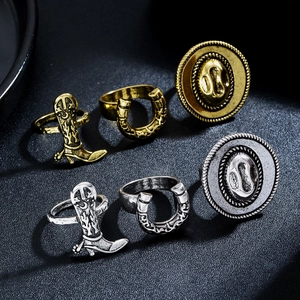 Set di 6 anelli vintage stile western cowboy con motivi di stivali e ferri di cavallo