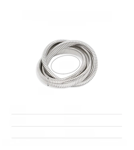 Especificaciones detalladas de un brazalete de acero inoxidable de tres capas con medidas
