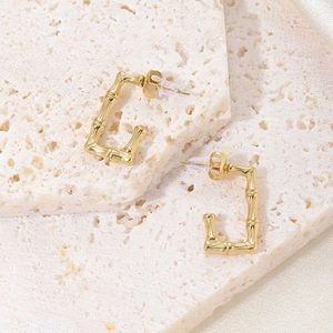 Bamboo style geometric C-shaped titanium steel earrings with 14K gold vacuum plating