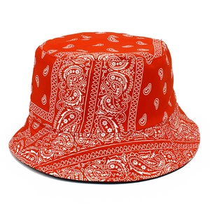 Classic red bucket hat with white paisley pattern, double-sided vintage sun protection cap
