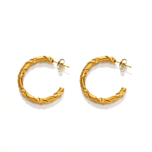 Minimalist C-shaped twisted 18K gold plated stainless steel hoop earrings for women
