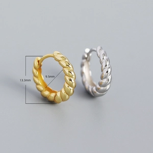 Détails des créoles torsadées avec diamètre extérieur 13,3mm et intérieur 9,5mm