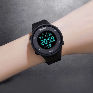 Digital sports watch with luminous display, 5ATM waterproof rating and silicone band