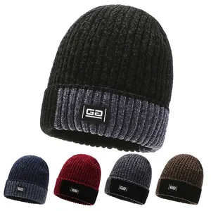 Men Winter Chenille Knitted Beanie Fleece Lined Thick Warm Windproof Cuff Skull Cap Decorative Patch