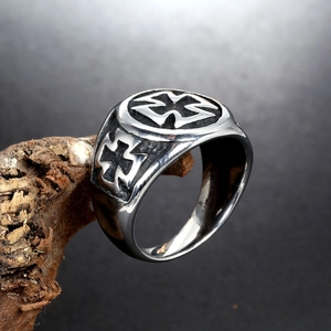 Vintage stainless steel cross ring for men featuring a retro engraved relief design
