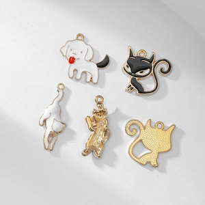 5pcs cartoon enamel metal cat and dog charms for DIY necklaces and keychain pendants