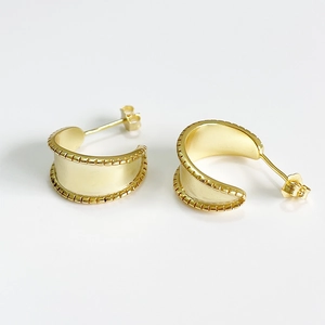 Gold Plated C-Shape Wide Hoop Earrings With 925 Sterling Silver Earring Post Minimalist Beaded Edge Jewelry For Women