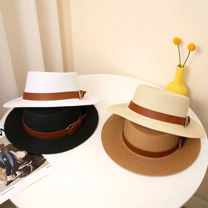 Women Wide Brim Straw Boater Hat French Retro Flat Top Sun Hat With Faux Leather Band Metal Buckle Paper Straw Summer Hat