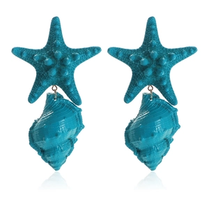 Blue starfish and seashell drop earrings in a tropical Hawaii style for summer vacations