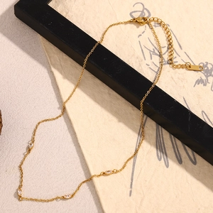 18K gold plated stainless steel necklace featuring marquise cut sparkling zircons