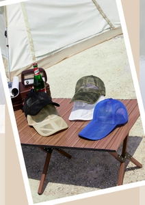 Outdoor-Camping-Display von atmungsaktiven Mesh-Baseballkappen in verschiedenen Farben