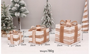Detailed size specifications for a 3-piece set of velvet striped Christmas gift boxes
