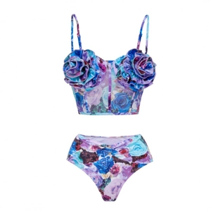 Ensemble bikini fleuri deux pièces avec roses 3D et culotte taille haute imprimée