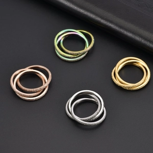 Frosted matte stainless steel triple interlocking trinity rings in gold rose gold and silver