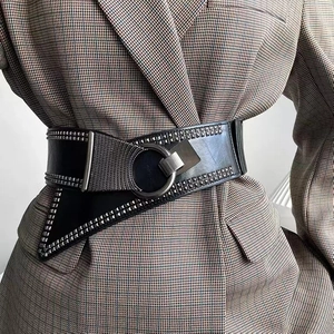 Ceinture Corset Femme Punk Gothique en Cuir PU Noir Avec Rivets Métalliques Boucle en Alliage Ceinture Large Élastique pour Robe Costume