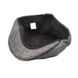 Béret classique en laine à chevrons avec doublure matelassée pour l'hiver