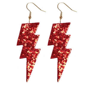 Orecchini alla moda a forma di fulmine in pelle glitterata rossa con ganci in metallo dorato