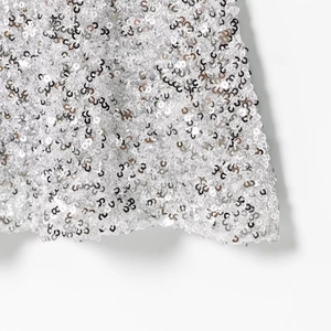 Robe de soirée sexy à paillettes argentées pour femmes avec une coupe moulante