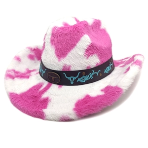 Chapeau de cowboy en fausse fourrure à motif vache rose et blanc avec emblème de taureau