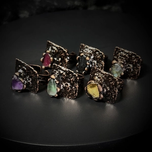 Bague Ouverte Réglable Vintage Faite Main Pierre Naturelle Améthyste Citrine Bronze Antique Alliage De Cuivre Texture