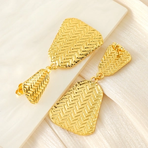 Elegant 18K gold-plated stainless steel geometric drop earrings with woven texture