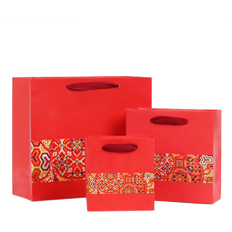 Chinese Ethnic Style Red Gift Paper Bag With Handles Flower Pattern Packaging Bag For Wedding Birthday Party Favor Return Gifts