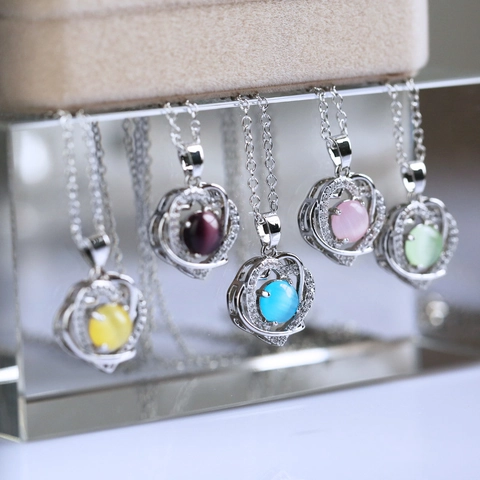 Heart Pendant Necklace Copper With Zircon And Synthetic Moonstone Cat Eye Jewelry For Women Elegant Romantic Style