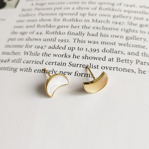 Pendientes De Luna Creciente Con Incrustaciones De Concha Y Poste De Plata De Ley 925 Chapados En Oro Joyería De Moda Coreana