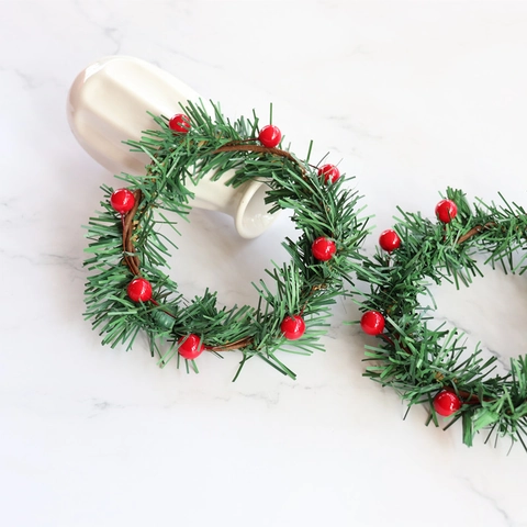 Artificial Christmas Candle Ring Wreath Mini Red Berry Green Pine Needle PVC Tabletop Holiday Decor Ornament