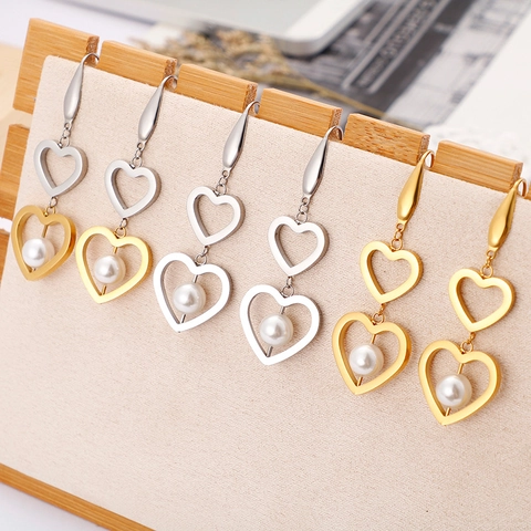 Pendientes Colgantes De Acero Inoxidable Con Doble Corazón Hueco Y Perla Artificial Bañado En Oro De 18K Joyería Elegante