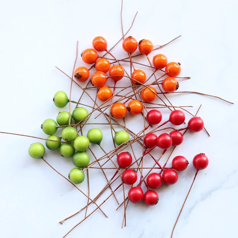 Artificial Berries Wood Chip Eco Friendly Glue Glossy Finish Bendable Wire Stem Christmas Home Floral DIY Decoration