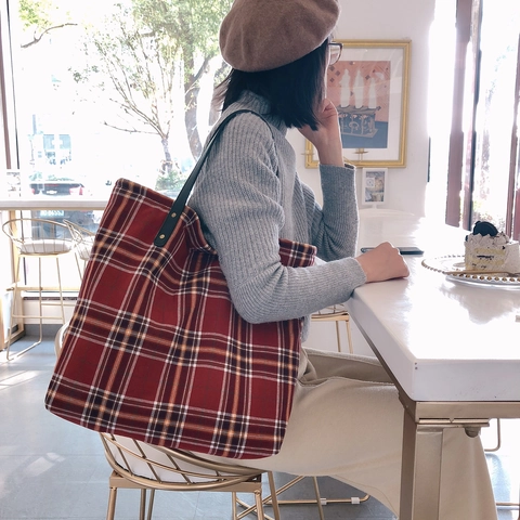 Grand Sac Fourre-Tout Vintage Écossais À Carreaux En Coton Et Lin Sac À Épaule Poignées En Cuir Rivets Style Rétro