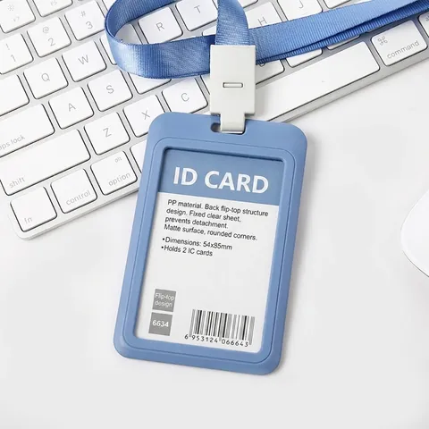 Matte PP ID Kaarthouder Met Koord Verticale Horizontale Badge Beschermhoes Voor Kantoor En School Modern Stijl