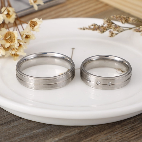 Roestvrijstalen Geborstelde Koppel Ring Zirkonia Inlay Eenvoudige Geometrische Gepolijste Sieraden Voor Heren En Dames