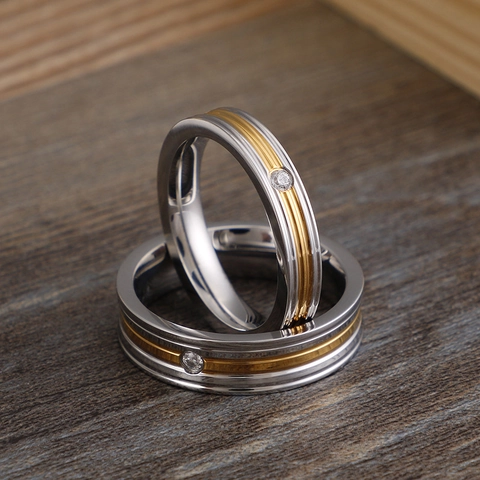 Titanstahl Pärchen Ring Zweifarbig Silber Gold Zirkonia Einlage Poliert Einfacher Hochzeitsring Schmuck