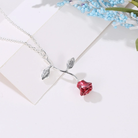 Romantic Red Rose Pendant Necklace Alloy Rhinestone Flower Choker For Women Elegant Valentine Day Gift Jewelry