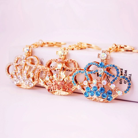 Carino Portachiavi a Forma di Corona Vuota in Lega di Zinco Con Strass Luccicanti Pendente in Metallo Accessorio per Donna Ciondolo per Borsa Regalo