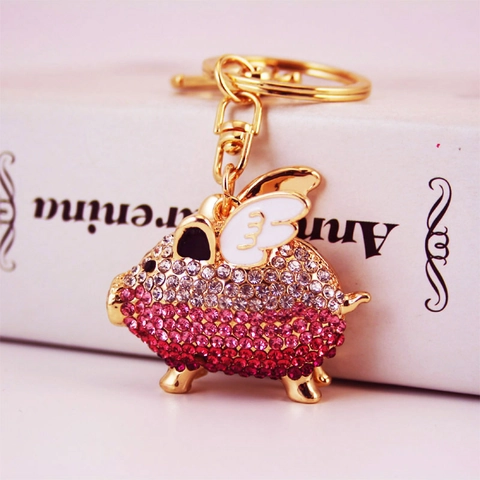 Cute Flying Pig Keychain Zinc Alloy Rhinestone Inlay Winged Animal Bag Charm Pendant For Women Girls Daily Fashion Jewelry