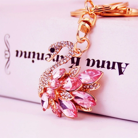 Elegant Swan Shape Keychain Gold Plated Zinc Alloy Rhinestone Inlaid Bag Accessory Hanging Charm For Women Birthday Gift Jewelry