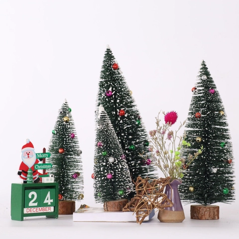 Mini Albero Di Natale Decorazione Da Tavolo Fioccata Con Perline Colorate E Base In Legno Piccolo Ornamento