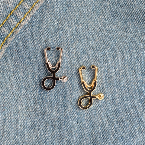 Creative Stethoscope Brooch Enamel Alloy Lapel Pin Medical Jewelry For Doctors Nurses Students Professional Gift