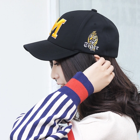 Casquette De Baseball Tissu Élastique Respirant Lettre M Broderie Tigre Côté Décontracté Rétro Chapeau De Sport Pour Hommes Femmes