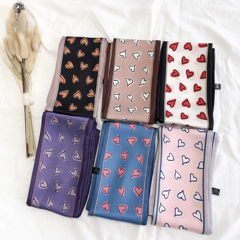 Women's Heart Print Satin Narrow Scarf Elegant Long Ribbon Neck Scarf For Hair Handbag Decoration Versatile Accessories