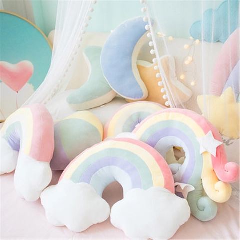 Süßes Plüschkissen Regenbogen Stern Krone Form Weiches Dekokissen Für Sofa Bett Schlafzimmer Makronenfarbe INS Stil