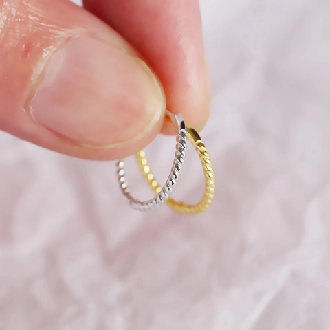 925 Sterling Silver Twisted Hoop Earrings For Women Retro Rope Pattern Geometric Ear Buckle Plated Silver Gold Daily Jewelry