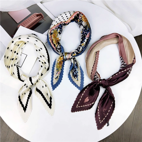 Dames Geplooide Satin Vierkante Sjaal Vintage Geometrische Polka Dot Bedrukte Halssjaal Elegante Koreaanse Haarwikkel Mode Accessoires