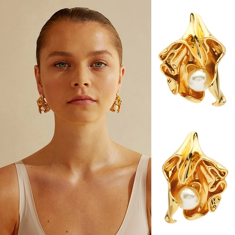 Pendientes de Botón de Latón Chapado en Oro con Flor Arrugada y Perla Artificial Elegante para Mujer Joyería de Moda Regalo