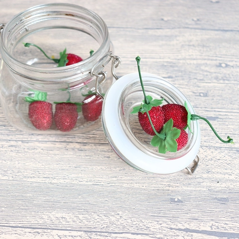 Künstliche Erdbeeren Realistische Falsche Frucht Schaum Rote Beeren Mit Grünen Blättern Für Hausdekor Fotografie Requisiten