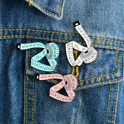 Creative Measuring Tape Enamel Brooch Zinc Alloy Painted Soft Ruler Shape Badge For Tailor Fashion Clothing Accessories